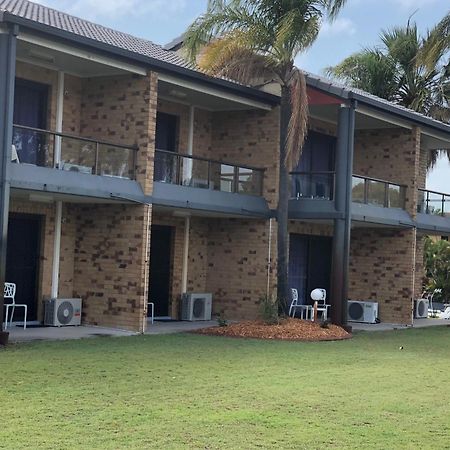 Bribie Waterways Motel Bongaree Eksteriør bilde