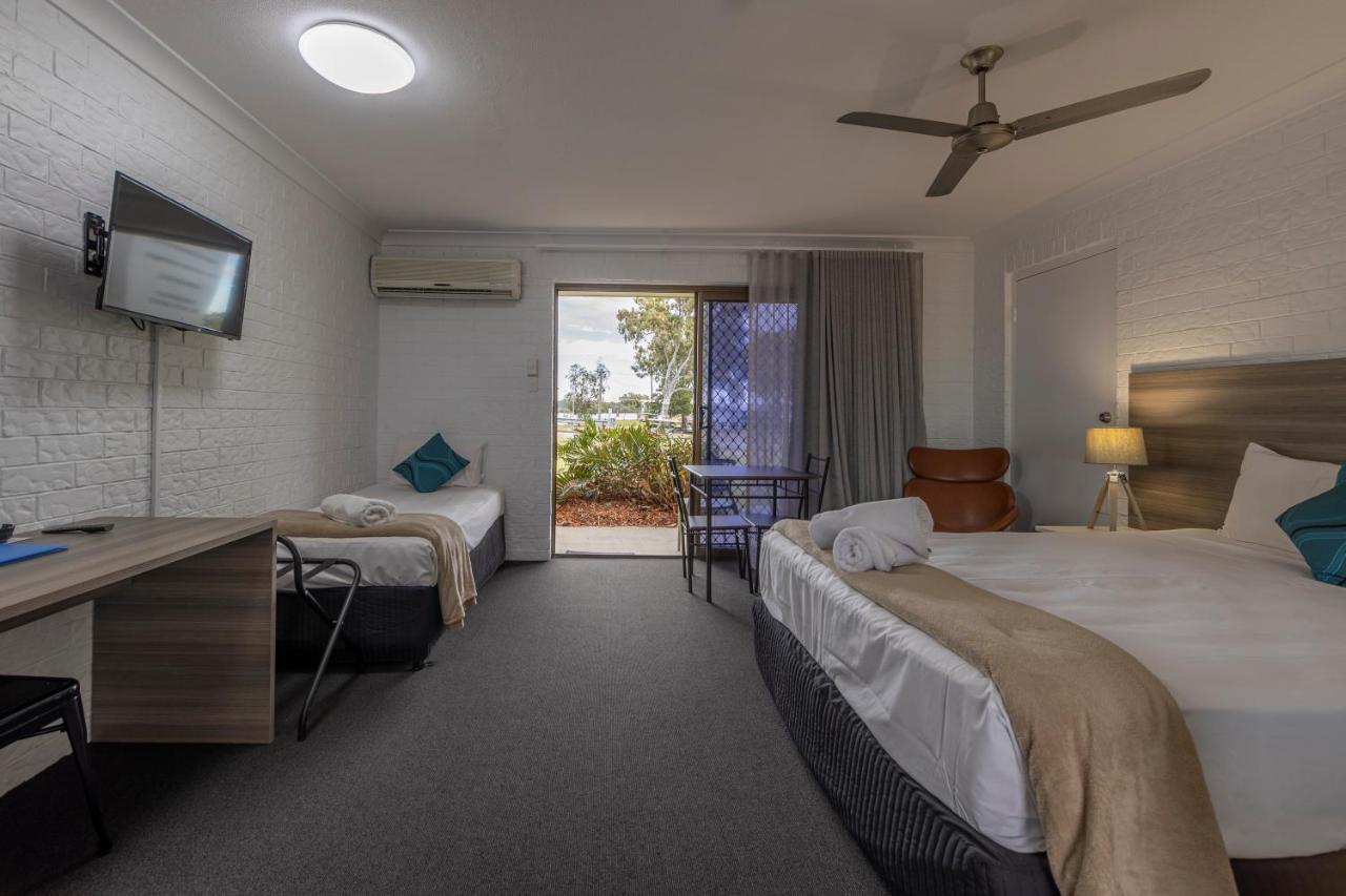 Bribie Waterways Motel Bongaree Eksteriør bilde