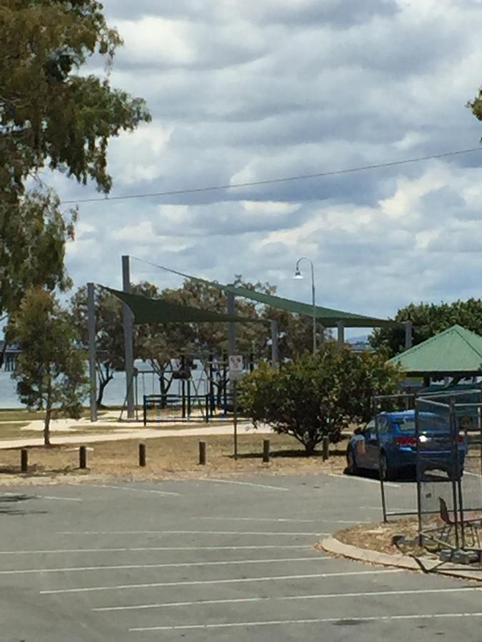 Bribie Waterways Motel Bongaree Eksteriør bilde
