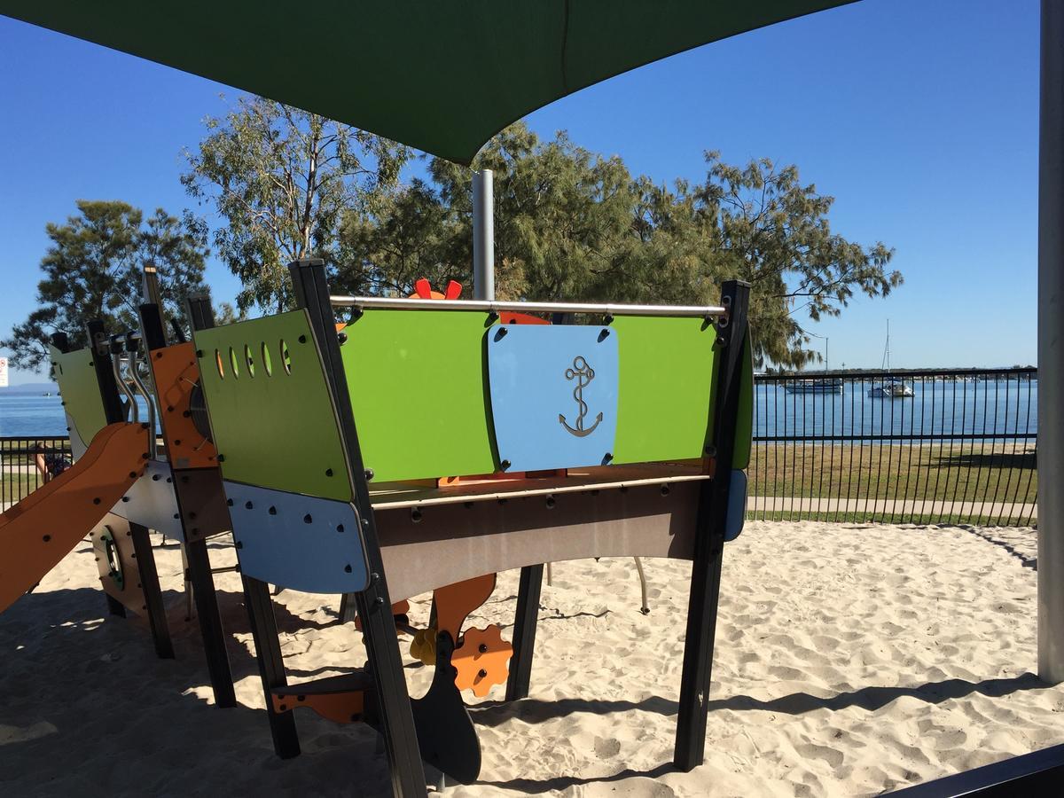 Bribie Waterways Motel Bongaree Eksteriør bilde