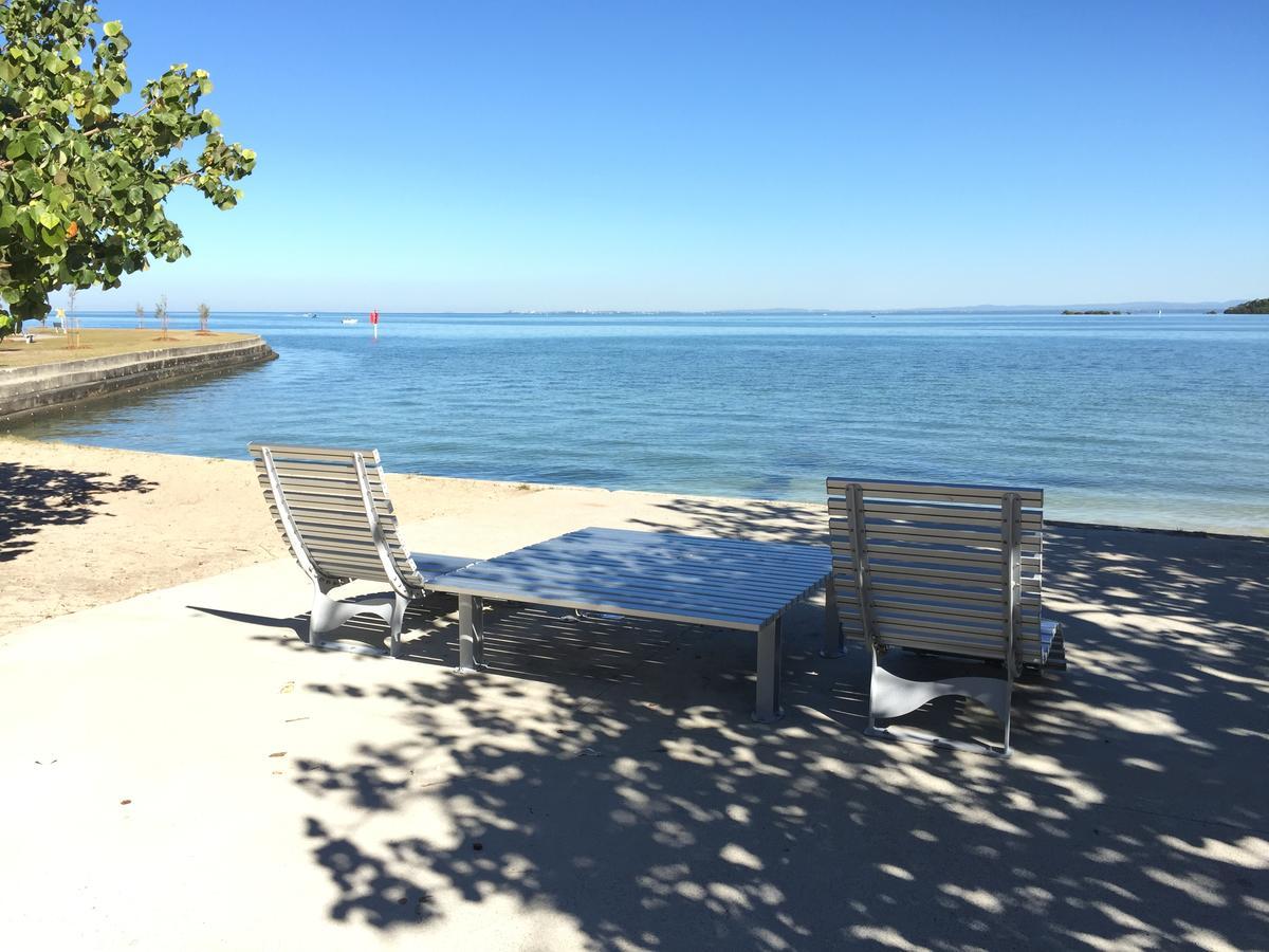 Bribie Waterways Motel Bongaree Eksteriør bilde