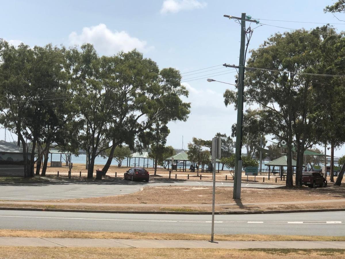 Bribie Waterways Motel Bongaree Eksteriør bilde